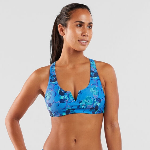 TITLE NINEAria Underwire Bikini Top Chili Blossom Bahia 38D Women